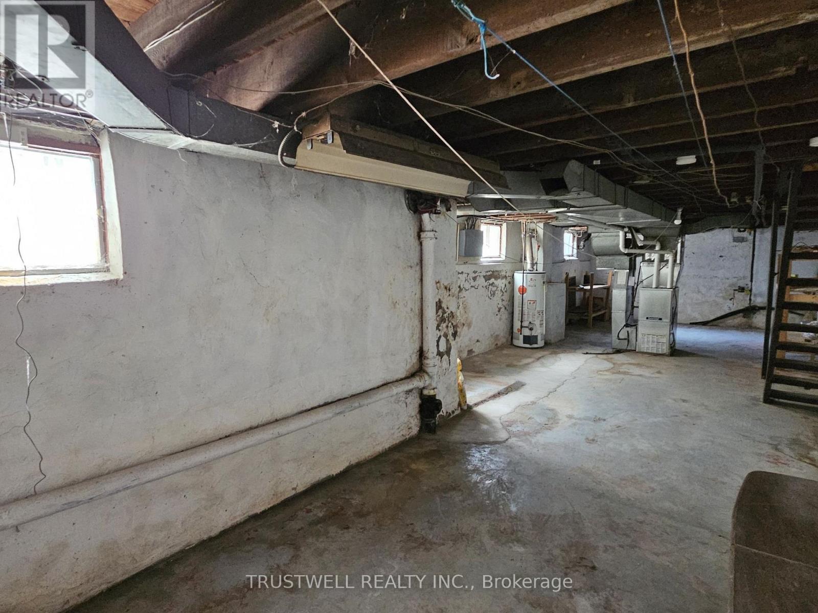 173 HAMILTON STREET - 12