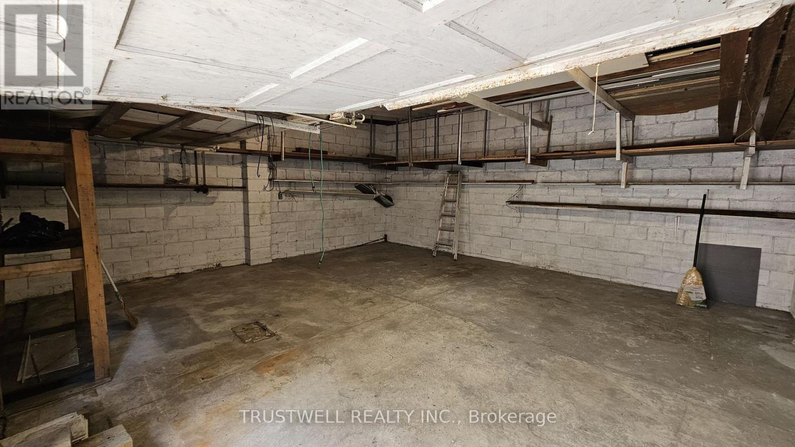 173 HAMILTON STREET - Image 29