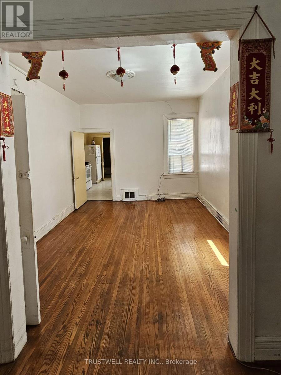 173 HAMILTON STREET - 3