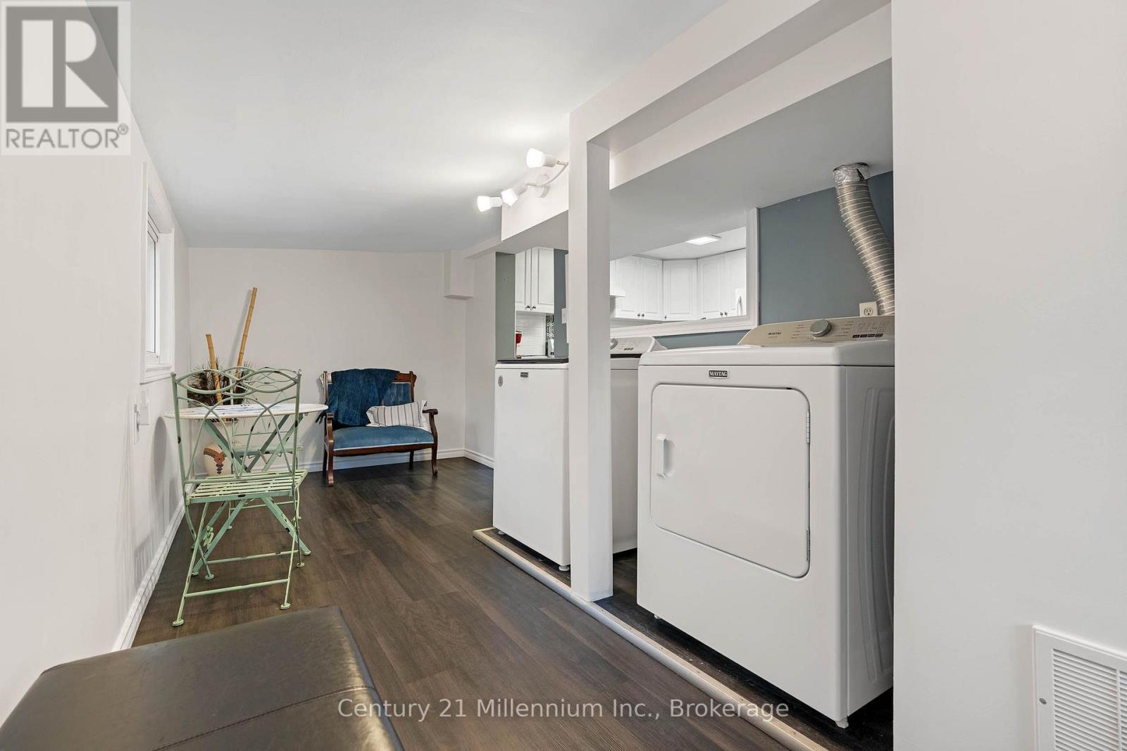 251 WILLIAM STREET - 16