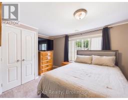 32 Maple Grove Village Road, Southgate, ON N0C1B0 Photo 9