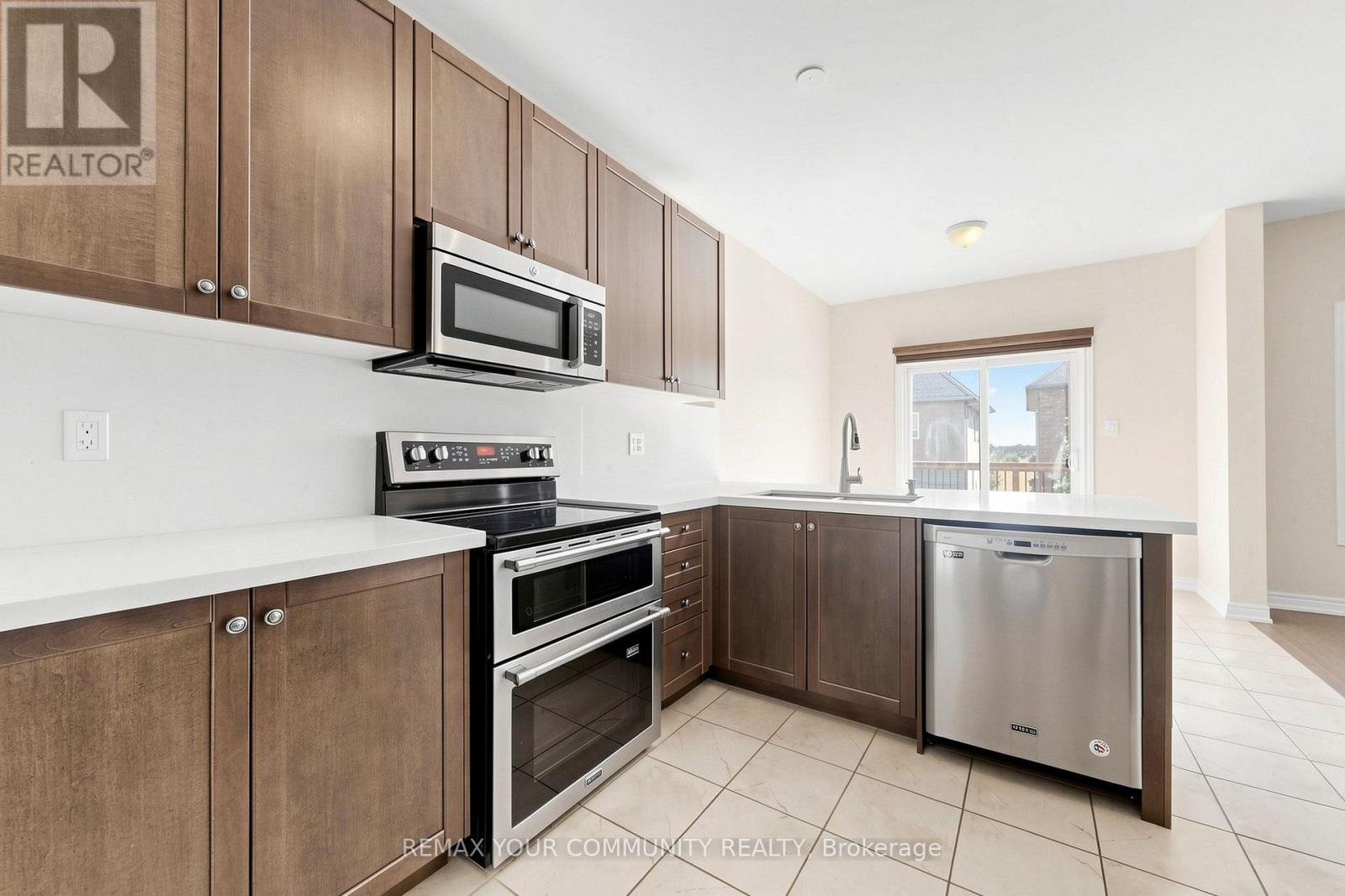 21 PRINCESS CHARLOTTE AVENUE - 17