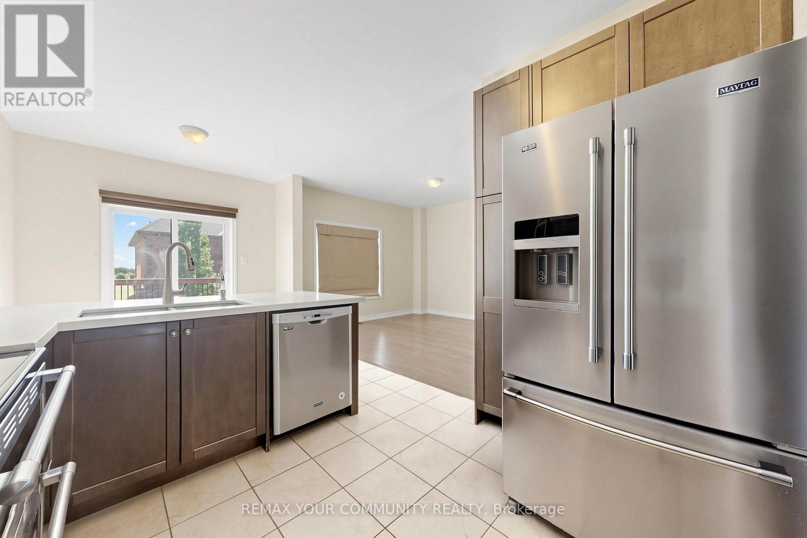 21 PRINCESS CHARLOTTE AVENUE - 18