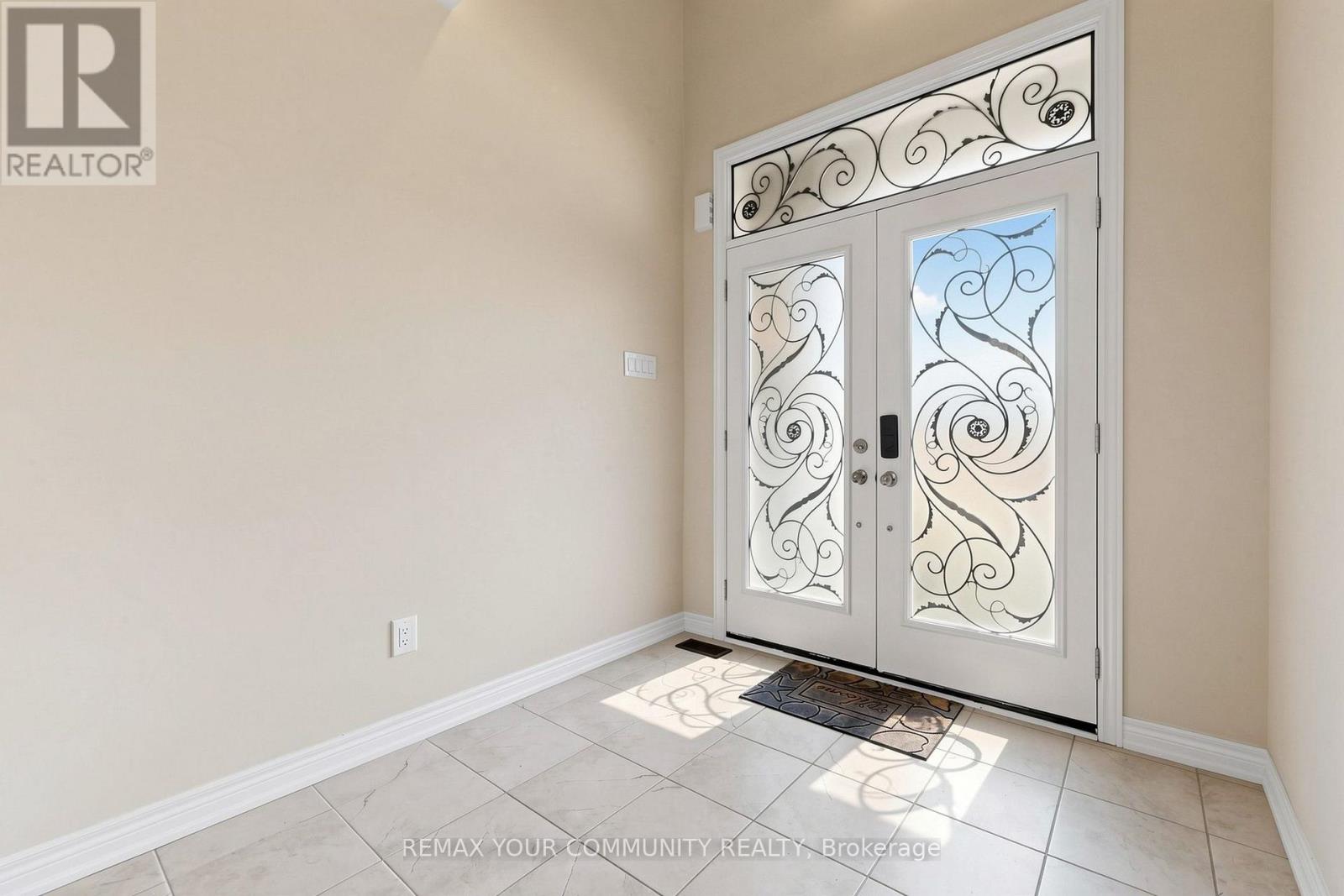 21 PRINCESS CHARLOTTE AVENUE - 24