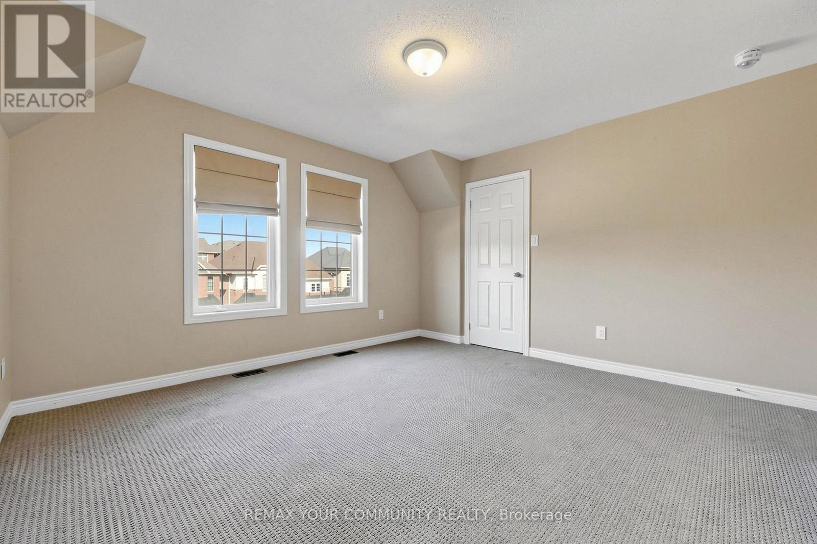 21 PRINCESS CHARLOTTE AVENUE - 29