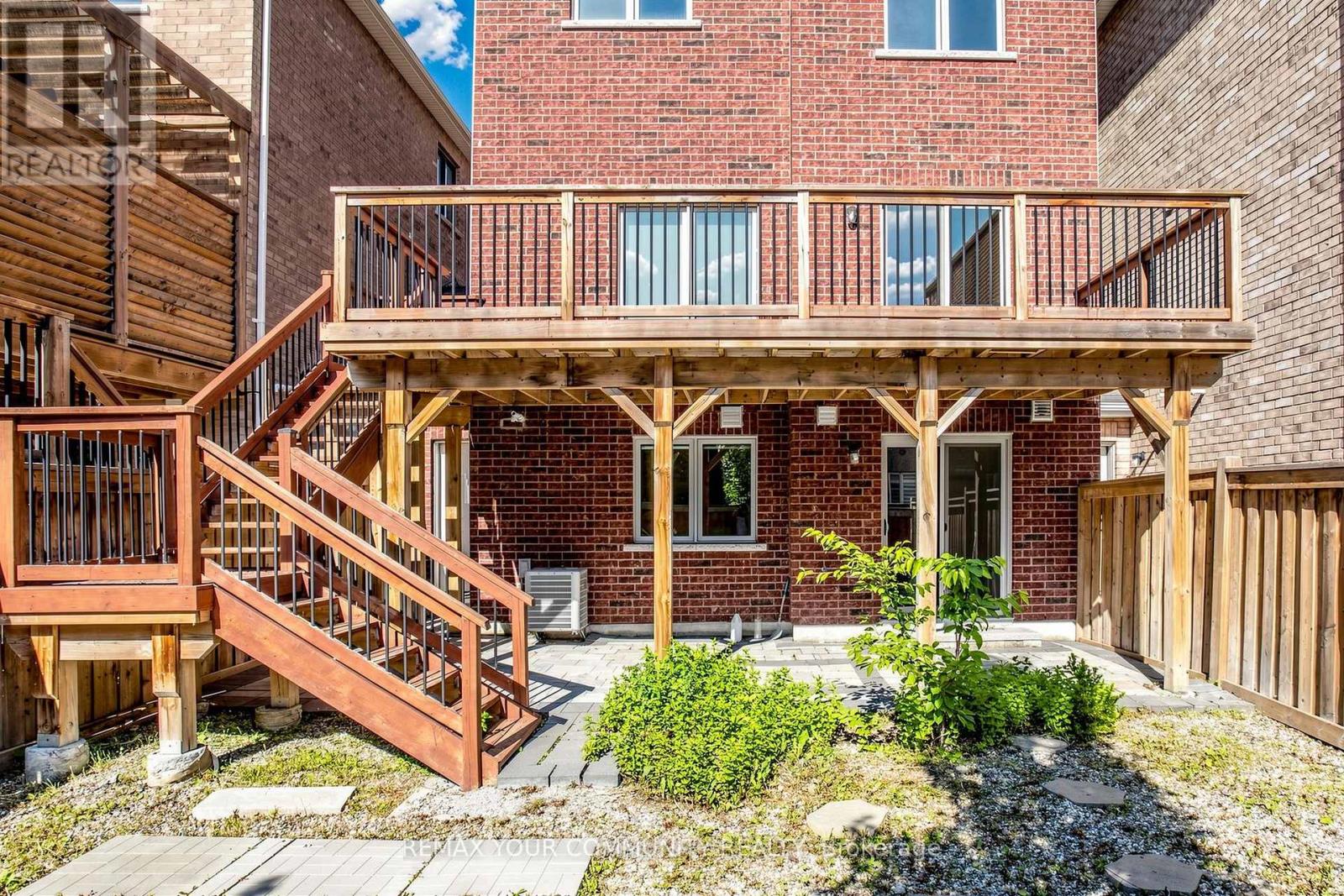 21 PRINCESS CHARLOTTE AVENUE - 45