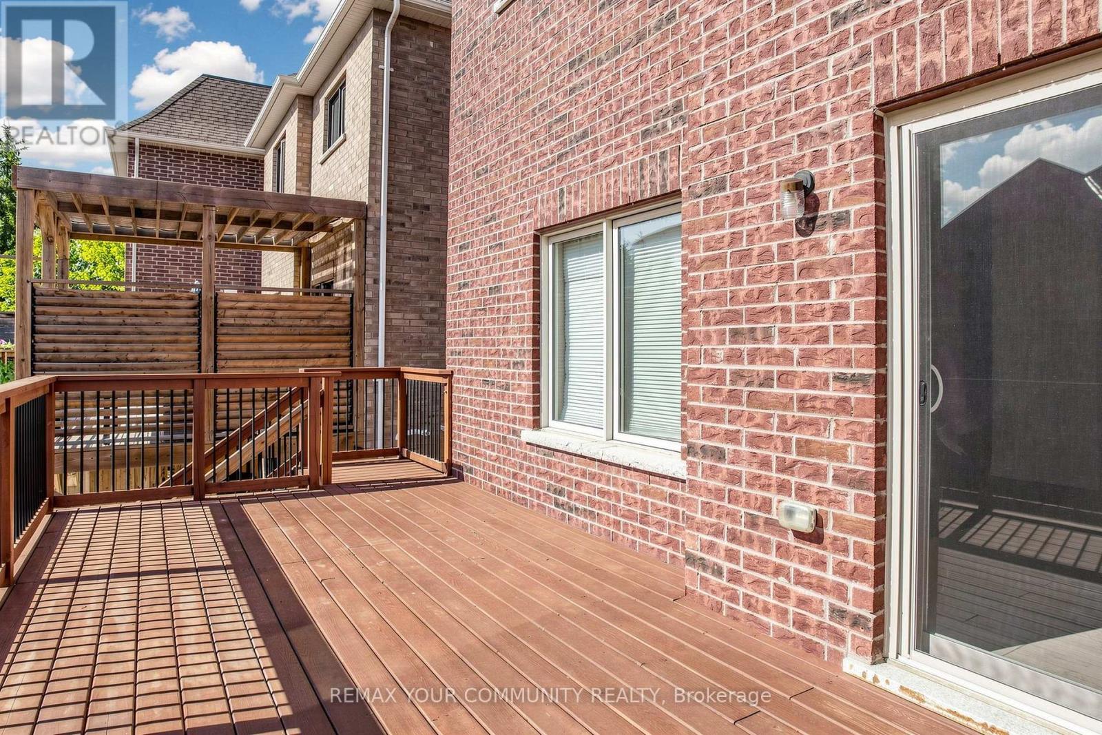 21 PRINCESS CHARLOTTE AVENUE - 48