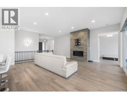 Full ensuite bathroom - 1940 Foxtail Terrace, Kelowna, BC V1P1T9 Photo 8
