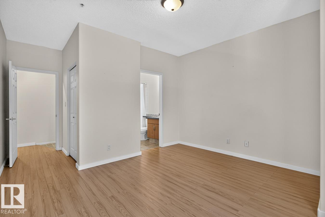 #203 8488 111 ST NW - 21