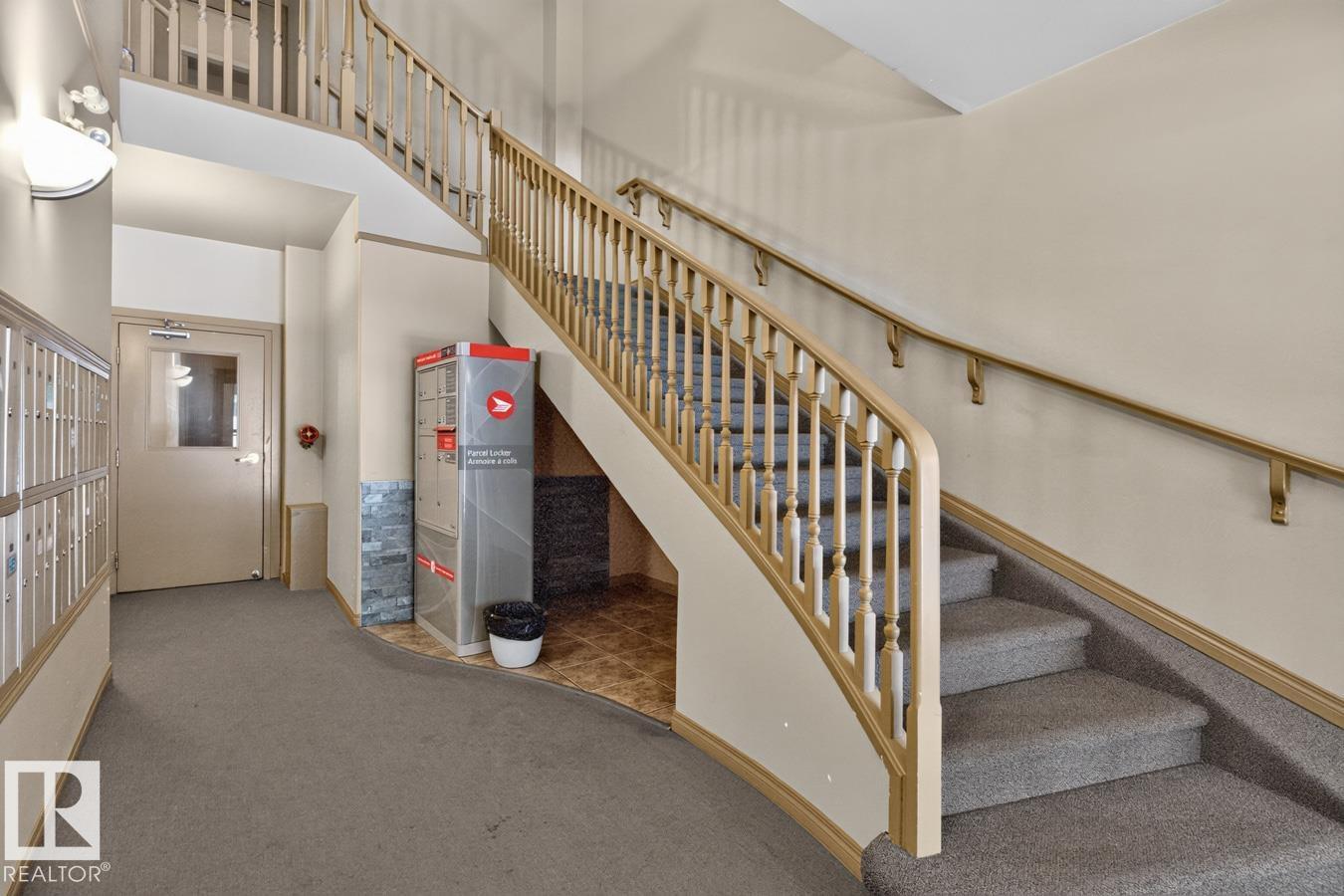 #203 8488 111 ST NW - 35