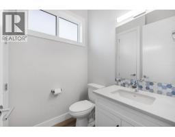 1940 Foxtail Terrace, Kelowna, BC V1P1T9 Photo 22
