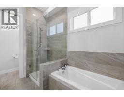 1940 Foxtail Terrace, Kelowna, BC V1P1T9 Photo 19