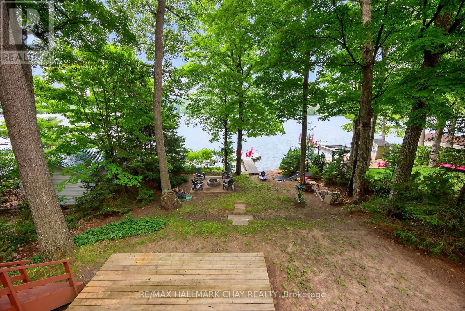 176 FARLAIN LAKE ROAD E - 1