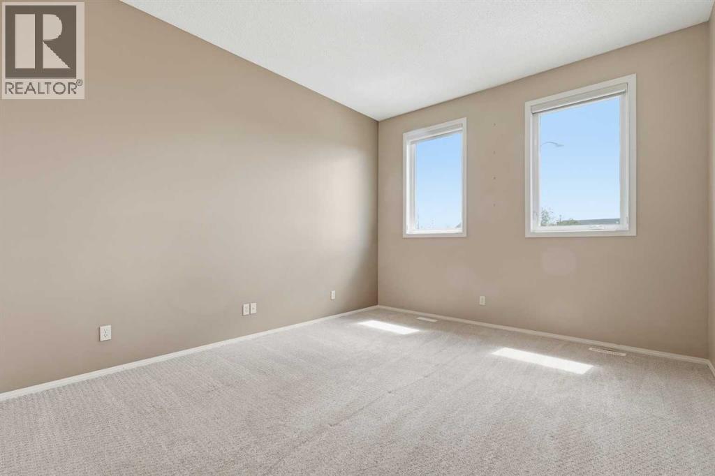 78 Everglen Way SW - 16