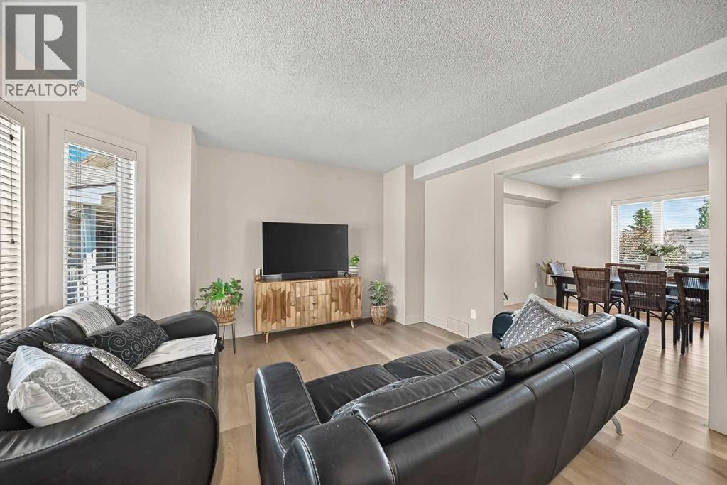 21 Shawbrooke Bay SW — photo 13