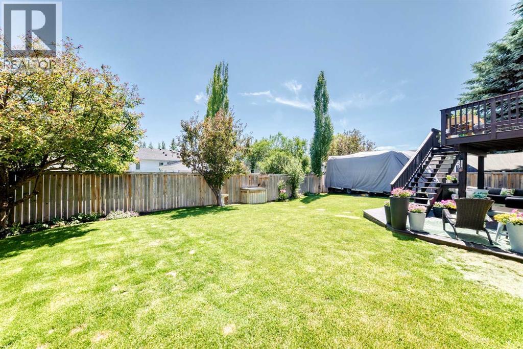 21 Shawbrooke Bay SW — photo 32