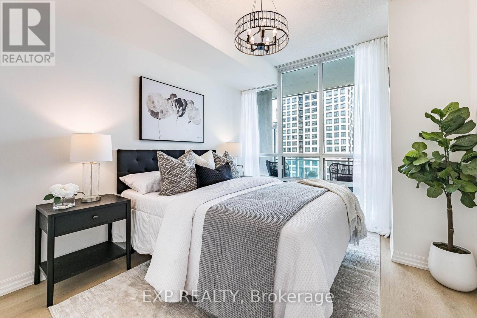 #1701 3515 KARIYA DRIVE - Image 26