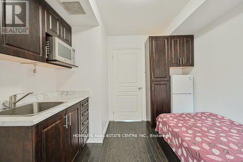 17 CEDARLAND ROAD - 10