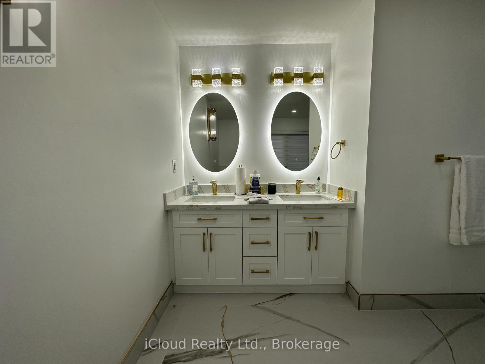 433 JELINIK TERRACE - 27
