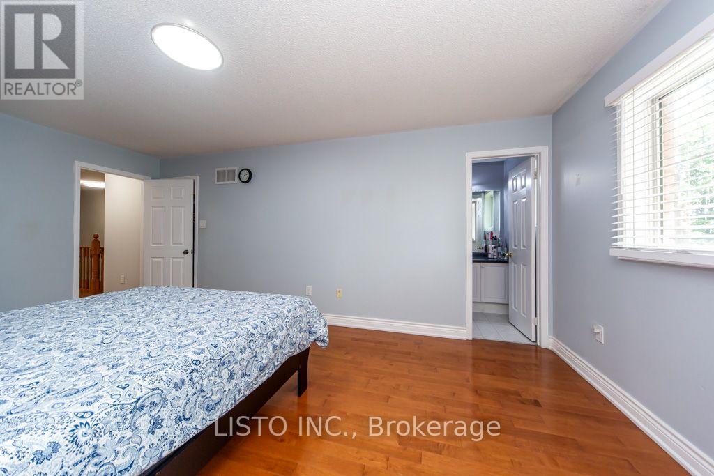 #46 7115 REXWOOD ROAD - 27