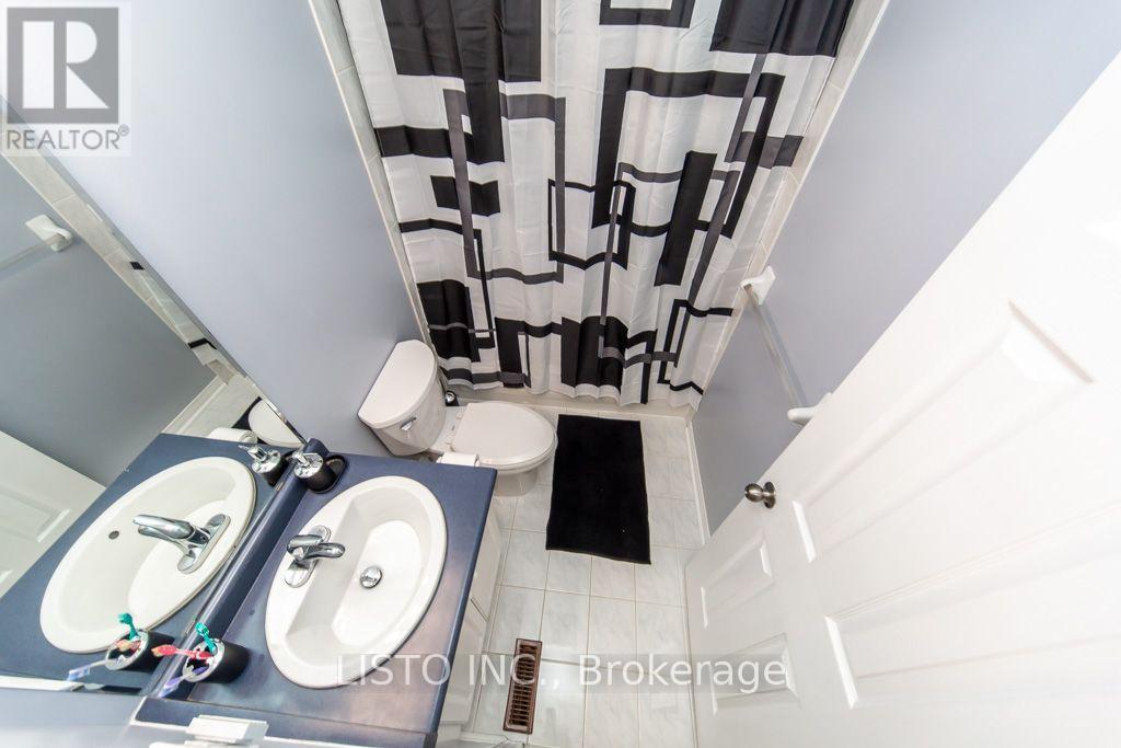 #46 7115 REXWOOD ROAD - 36
