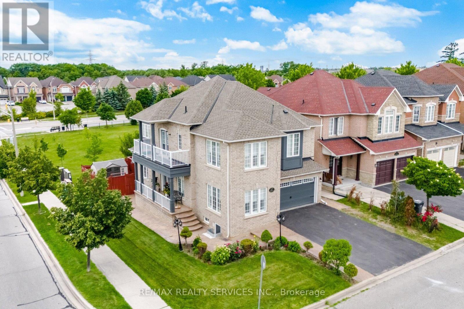 17 PEFFERLAW CIRCLE - 4
