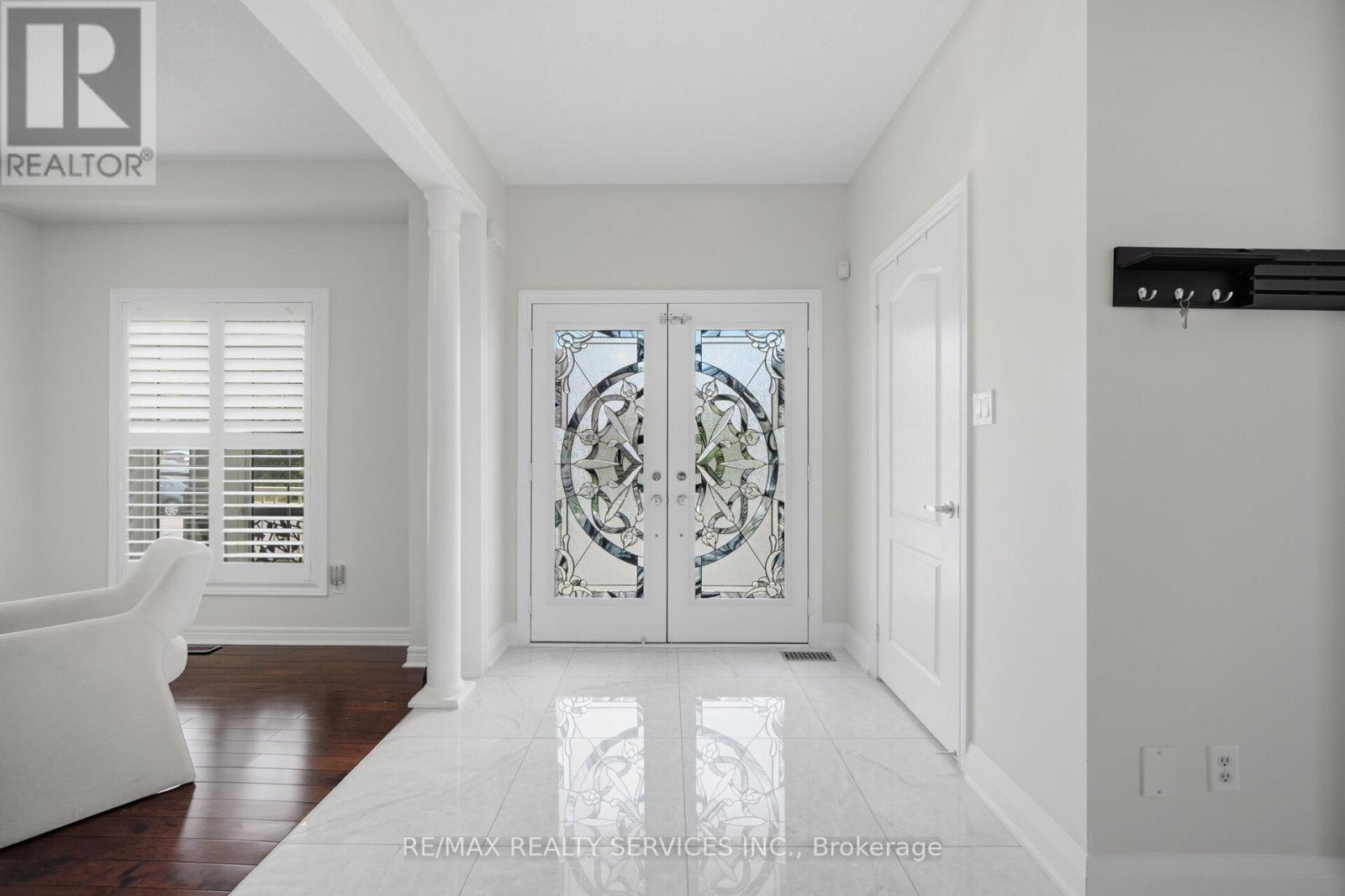 17 PEFFERLAW CIRCLE - 5
