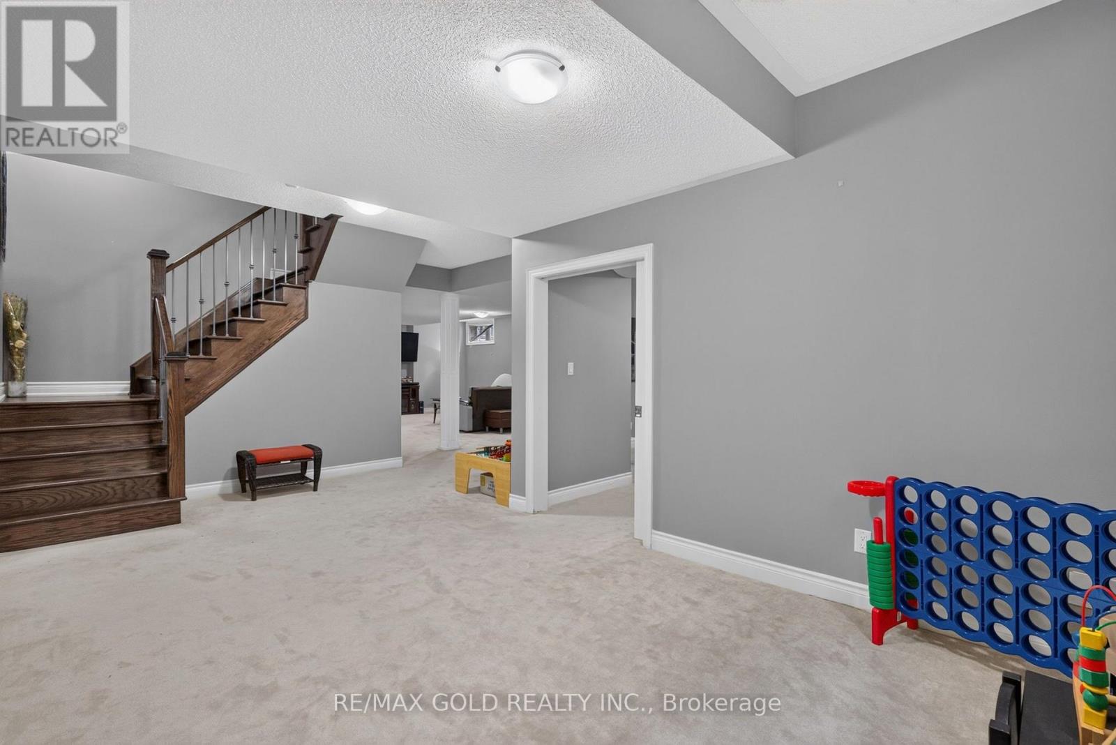 6 AYRSHIRE COURT - Image 35