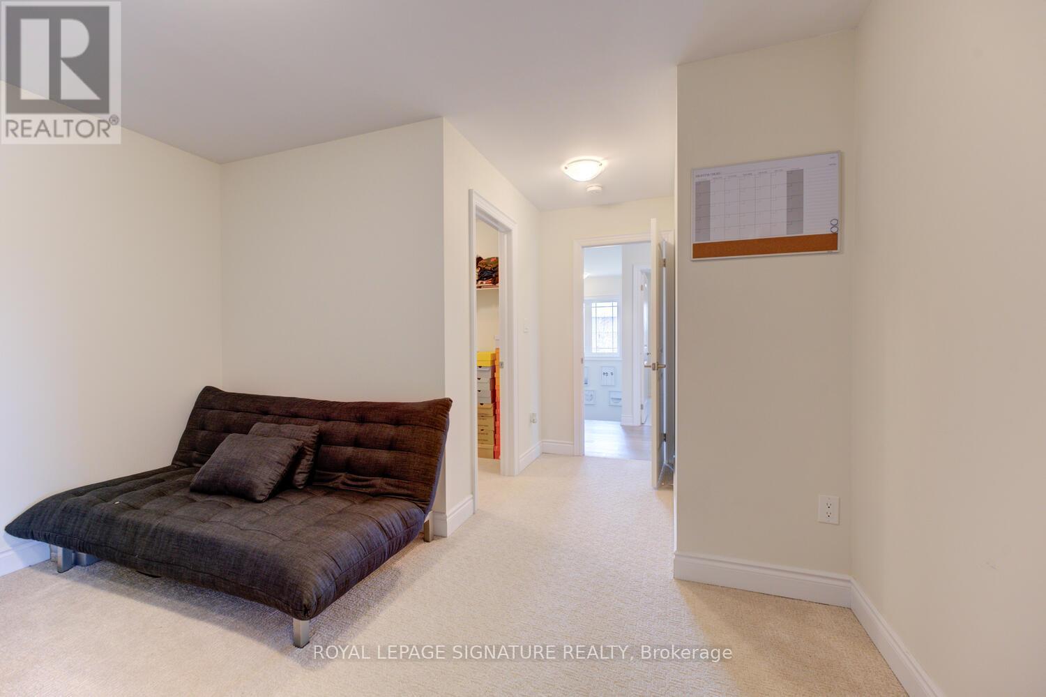 372 BLACKBURN DRIVE - 29