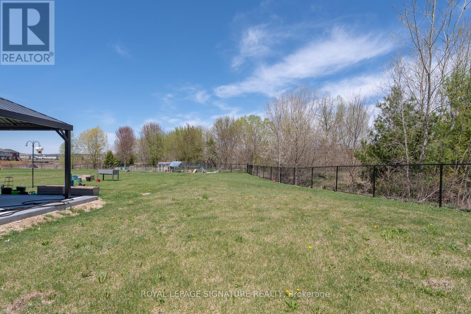 372 BLACKBURN DRIVE - 43