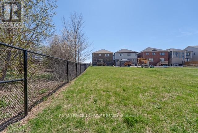 372 BLACKBURN DRIVE - 44