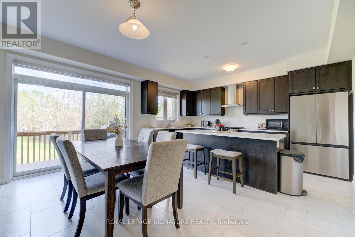 372 BLACKBURN DRIVE - 8