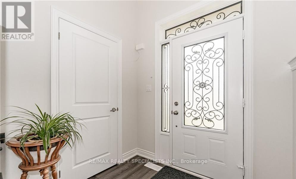 #4 230 FARLEY ROAD - 2