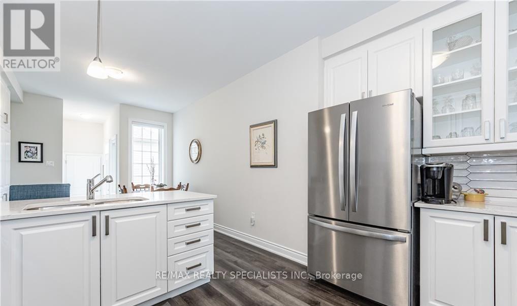 #4 230 FARLEY ROAD - Image 3
