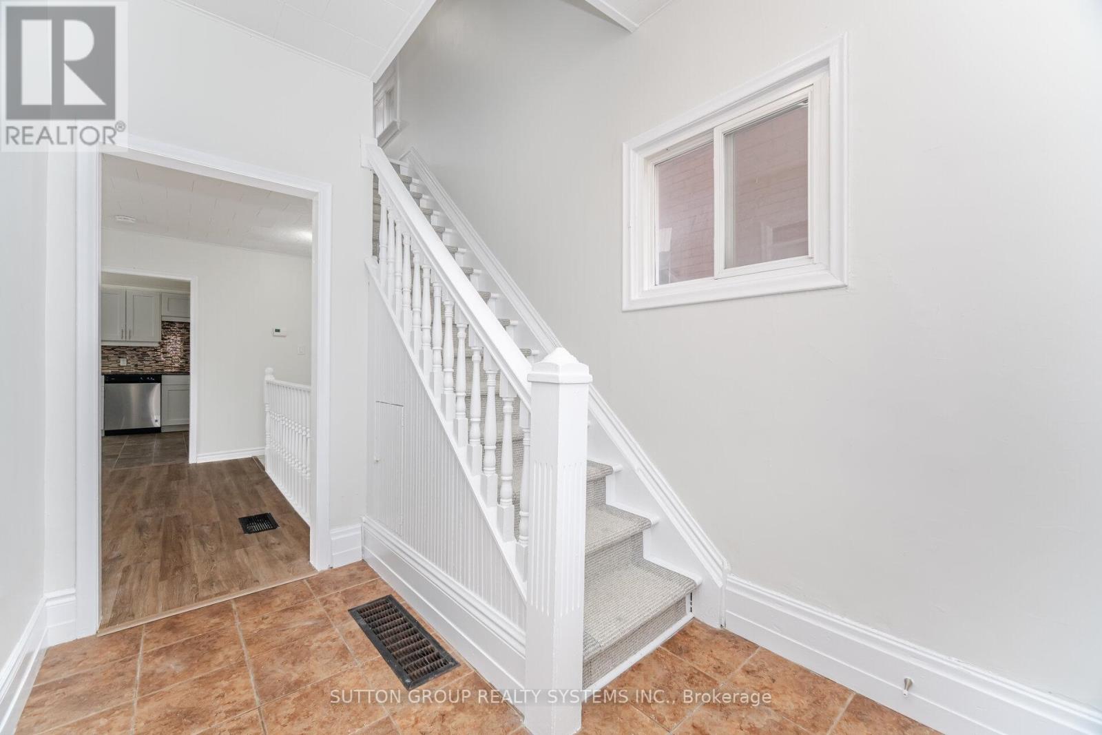 299 PARK AVENUE - 13