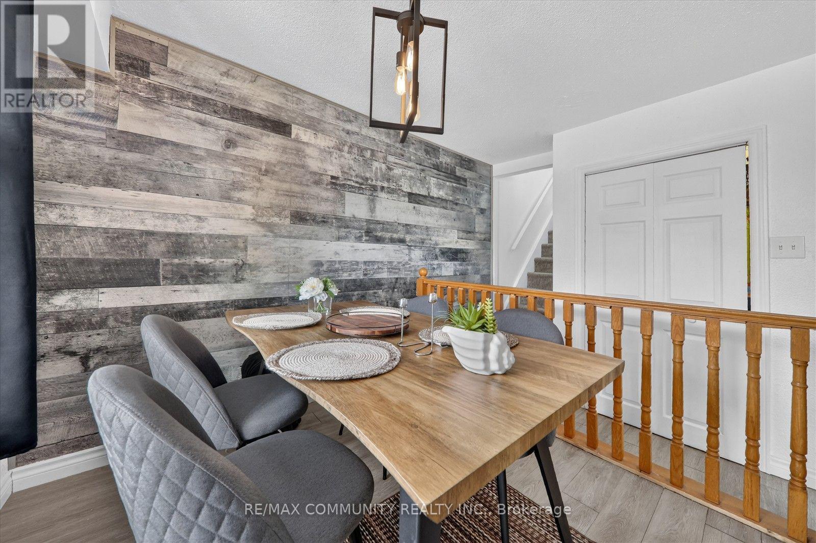 114 PILKINGTON STREET E - 12