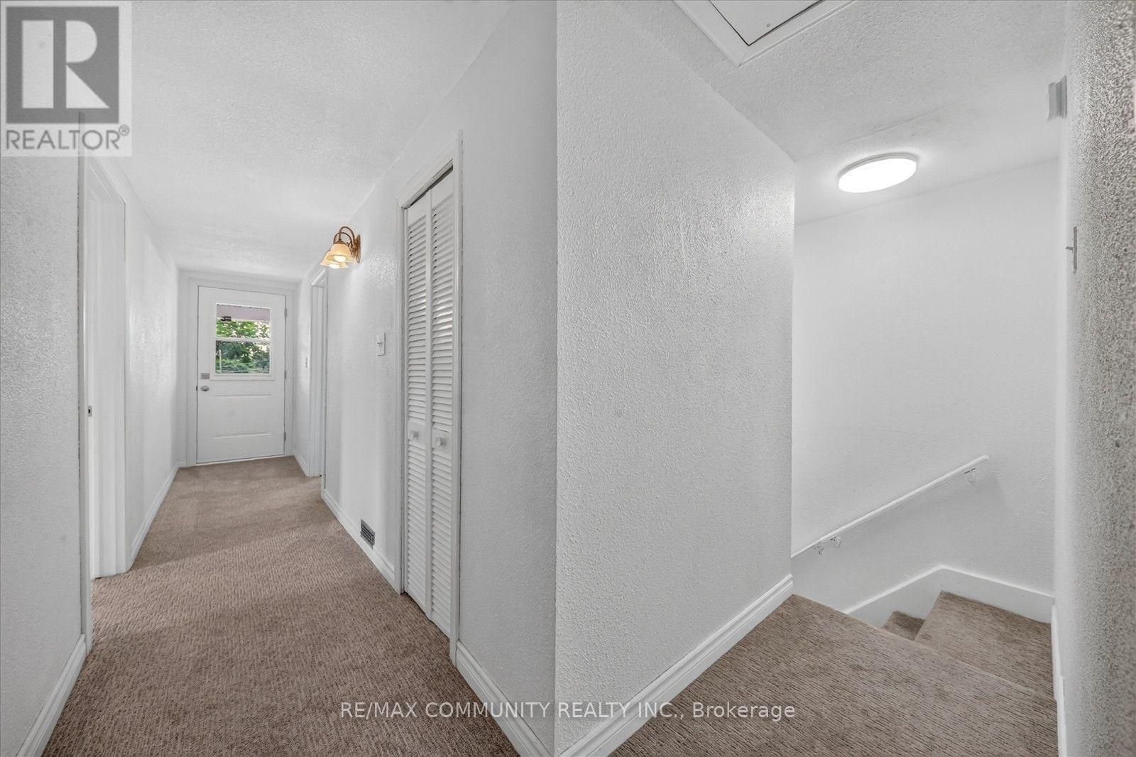 114 PILKINGTON STREET E - 26
