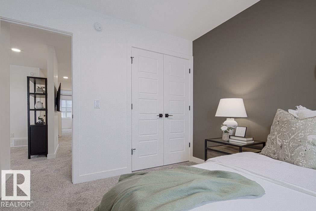 1992 210 ST NW - 38