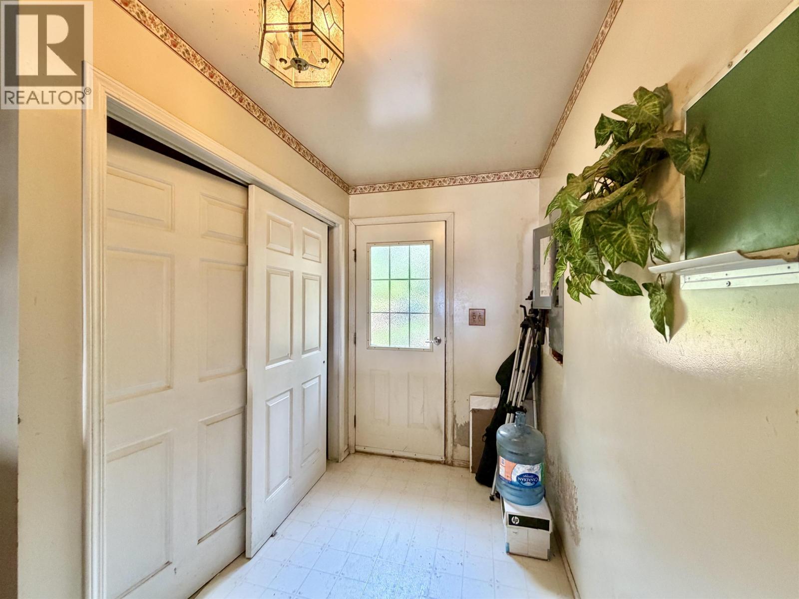 7786 N BRIDGE LAKE ROAD - 12