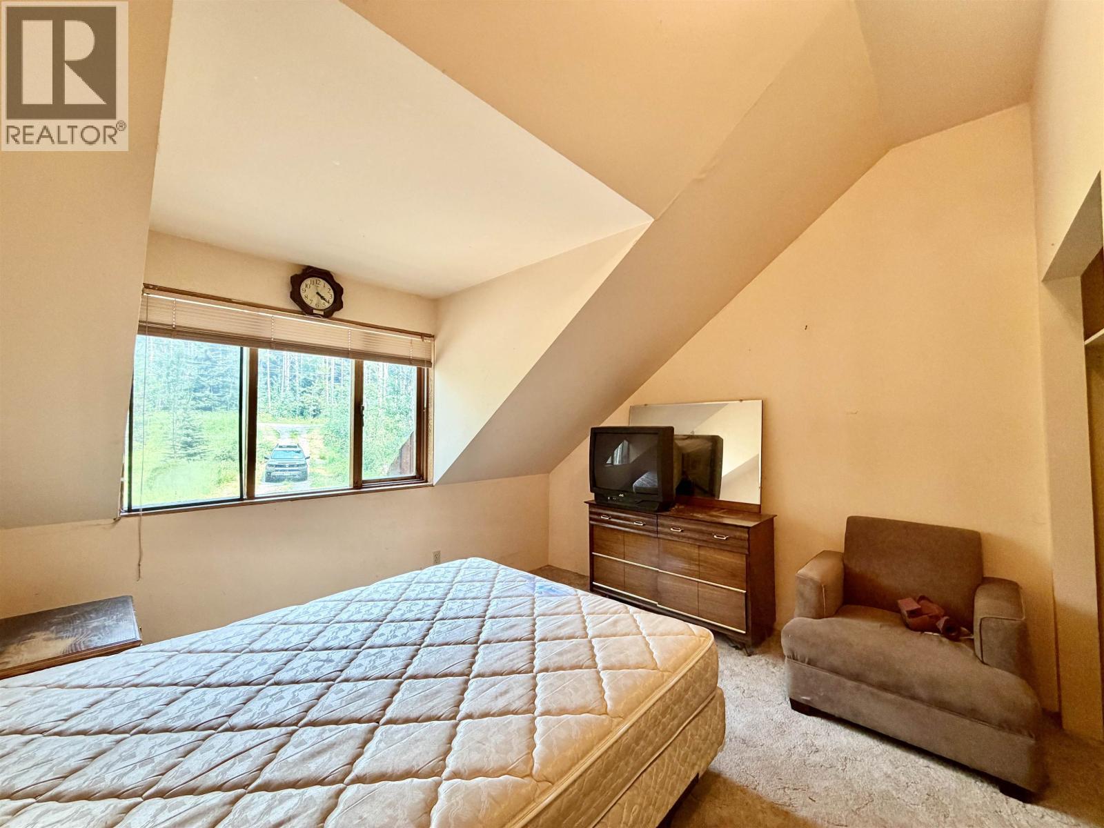 7786 N BRIDGE LAKE ROAD - 30