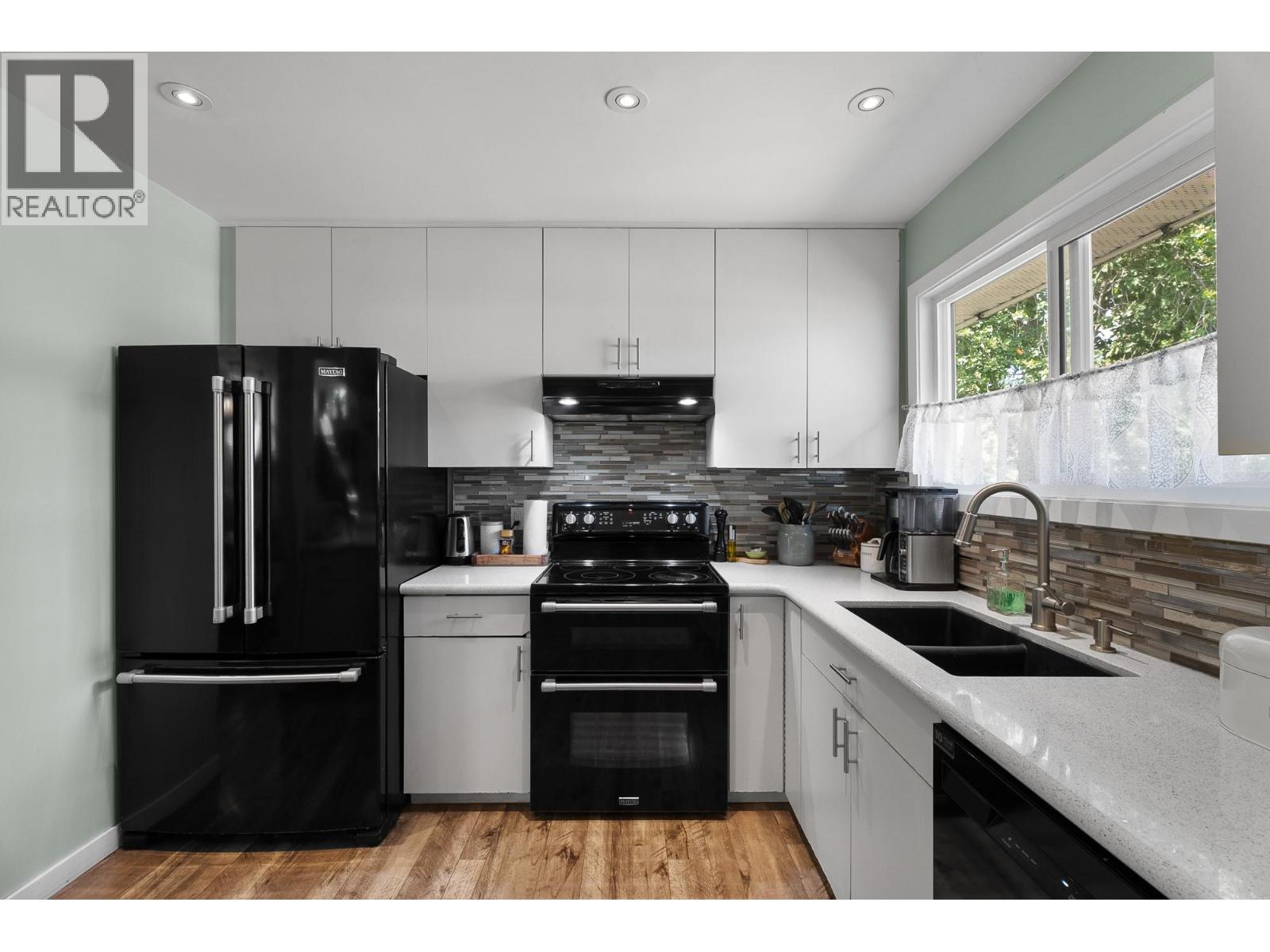 2701 Langstaff Place - 31