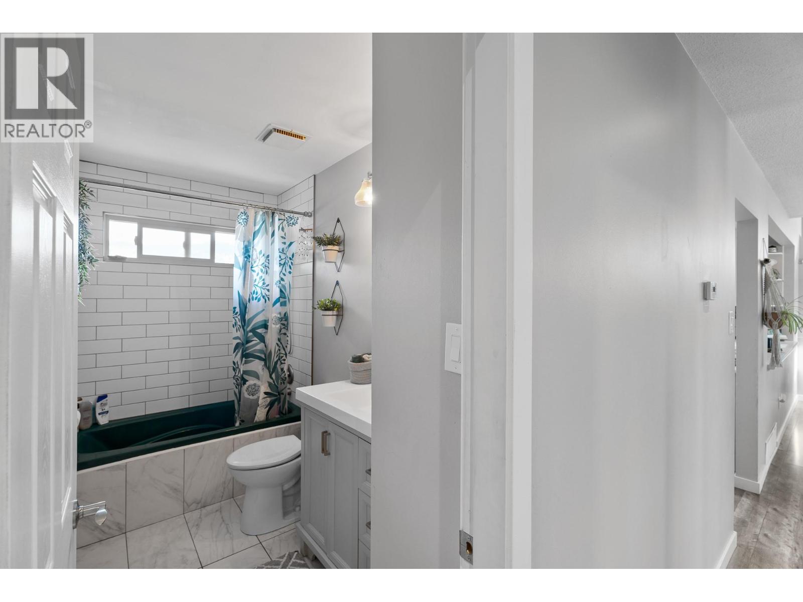 2701 Langstaff Place - 48
