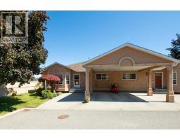 18 2210 Louie Drive, West Kelowna