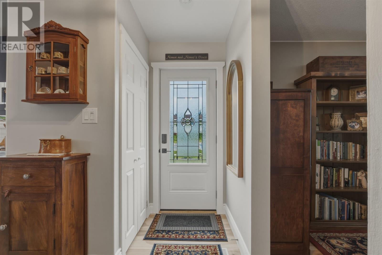 205 Hillside DR S - 3