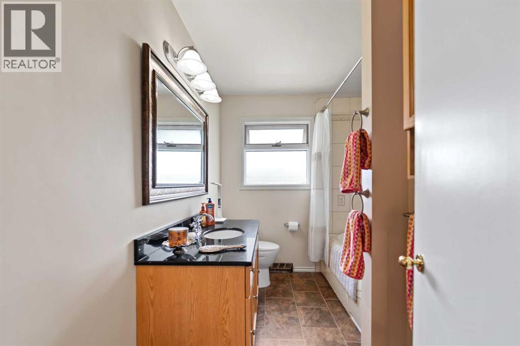 55 Kelvin Place SW - 25