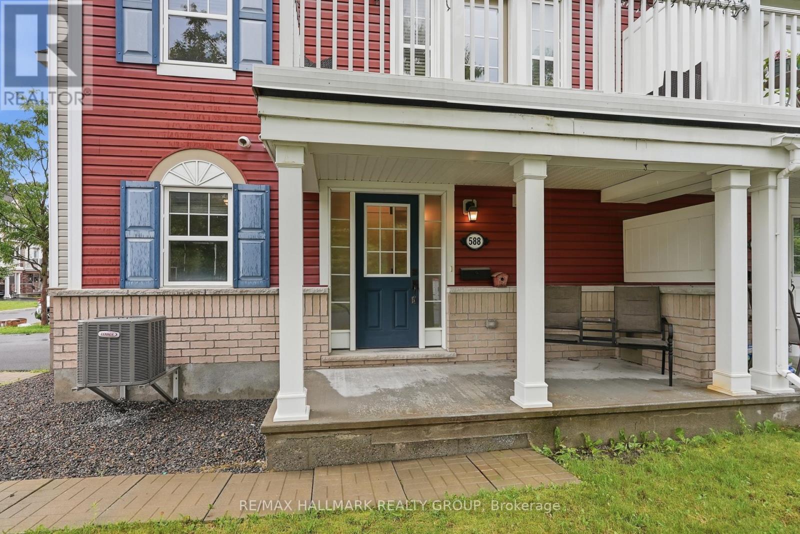 588 FOXLIGHT CIRCLE - 2