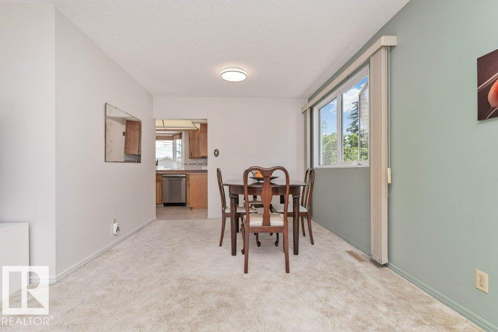 11415 56 AV NW NW - 10