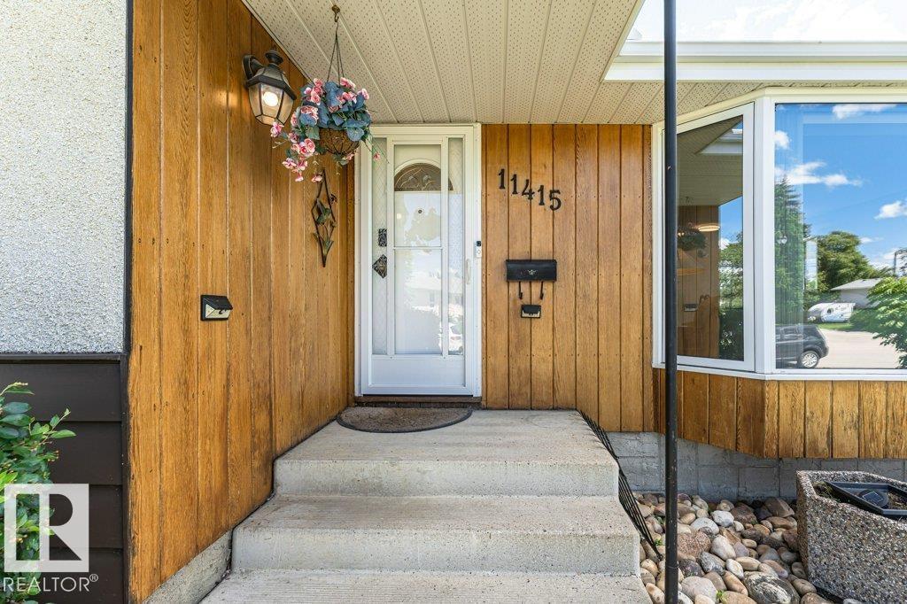 11415 56 AV NW NW - 2