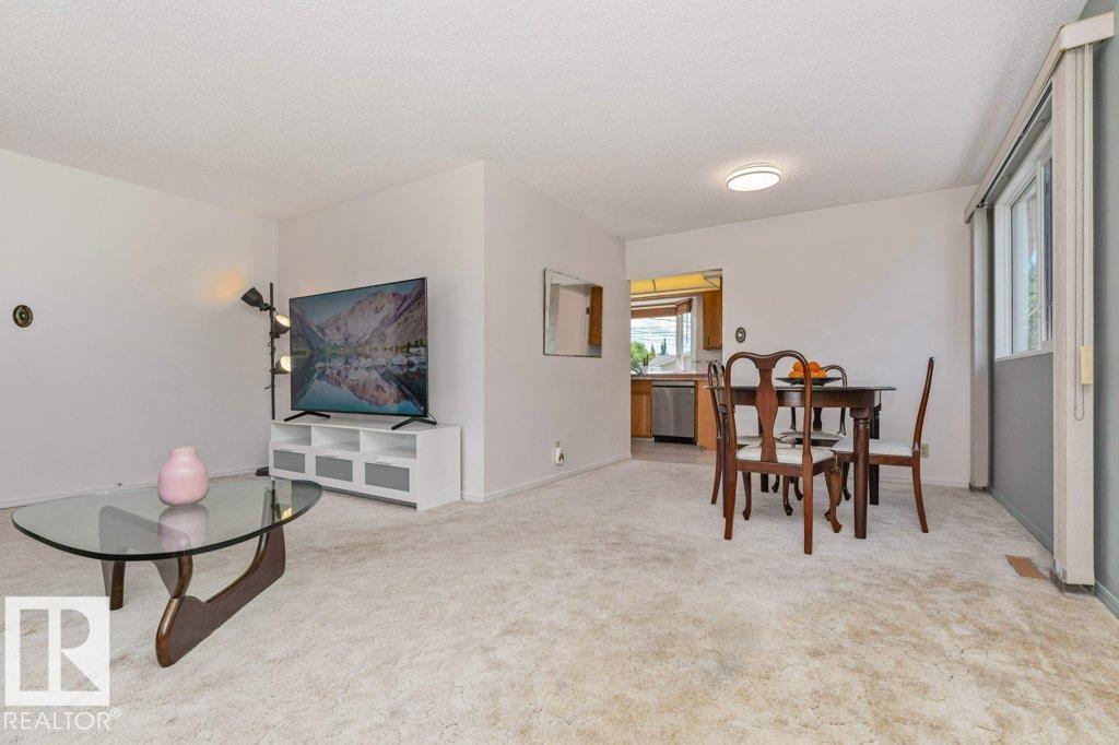 11415 56 AV NW NW - 8