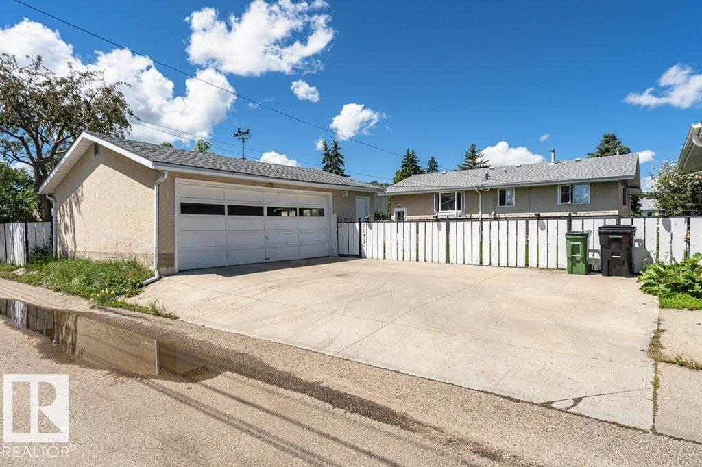 11415 56 AV NW NW - 49